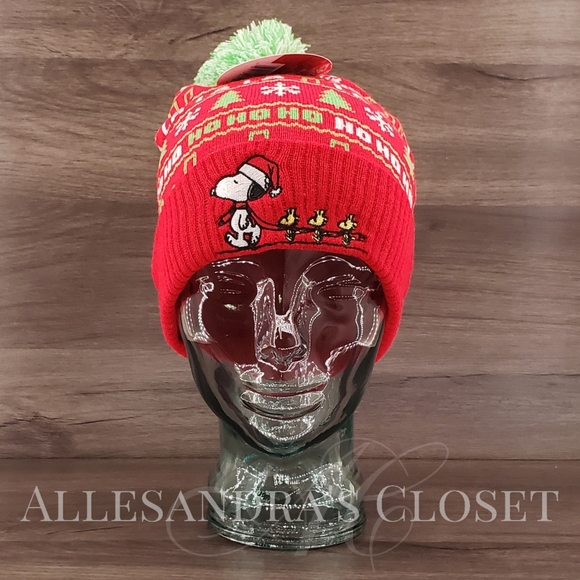 Peanuts Hat Beanie Snoopy Woodstock Red Green Christmas Knit Berkshire Fashions
